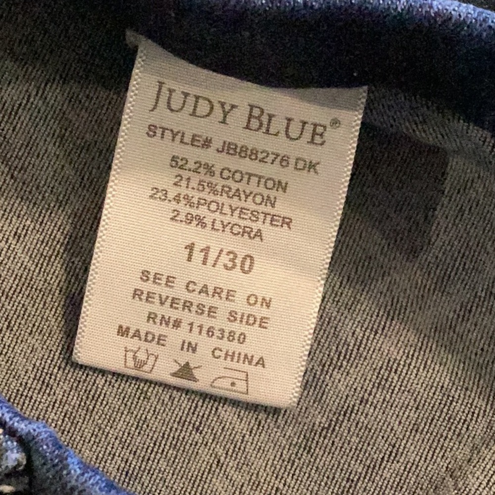 Judy Blue pull on super flare denim blue jeans - Picture 11 of 16